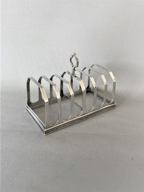 A Stylish Art Deco Chester Silver Toast Rack
