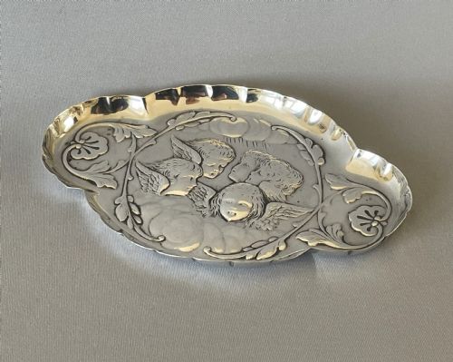 A Victorian William Comyns Silver Trinket/ring Tray