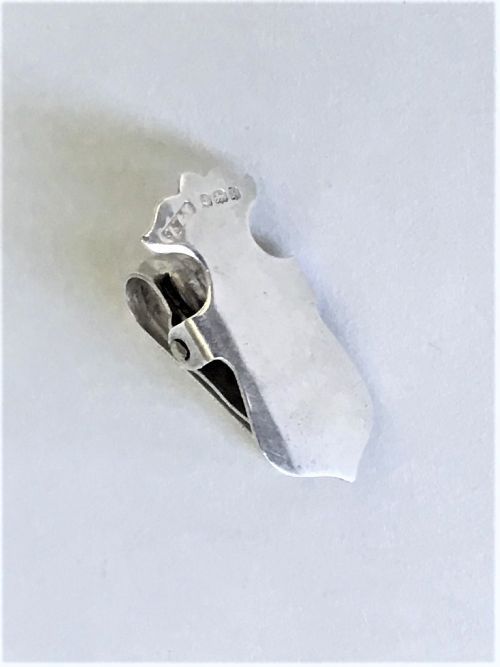 A Delightful Edwardian Silver Napkin Clip