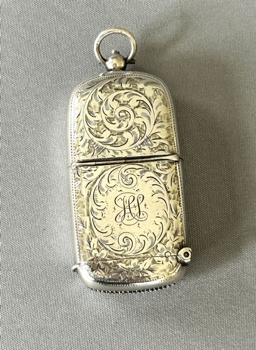 A Superb Edwardian Silver Vesta/sovereign Case Combo