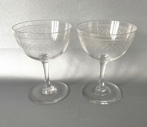 An Elegant Pair of Edwardian Etched Champagne Bowls