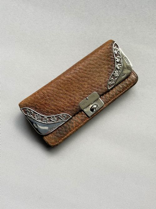 An Edwardian Leather Silver Mounted Purse/wallet