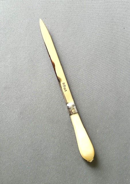 An Elegant Georgian Silver Letter Opener/paper Knife