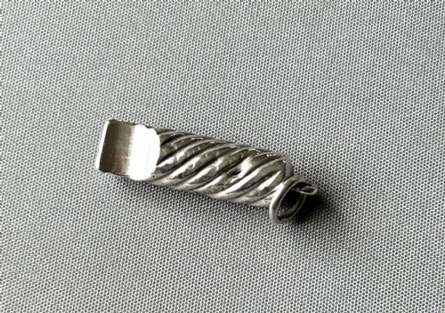 fig 1. A Sampson Morden small silver dog whistle