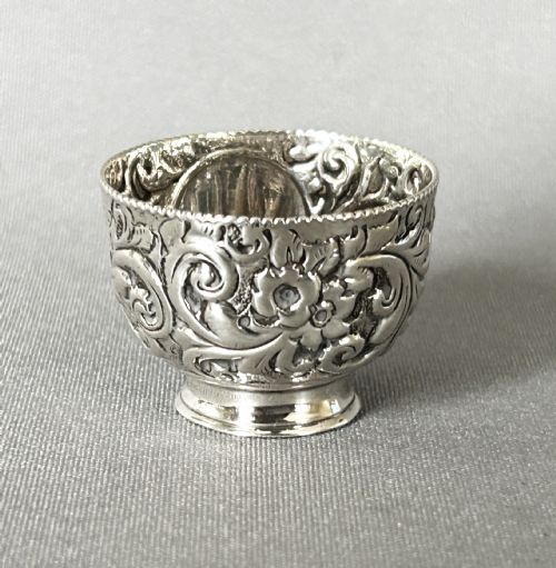 fig 1. An exquisite Victorian silver miniature rosebowl