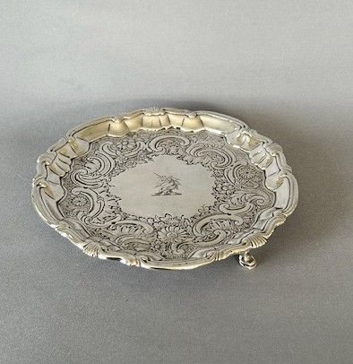fig 1. A magnificent George II silver waiter/card tray