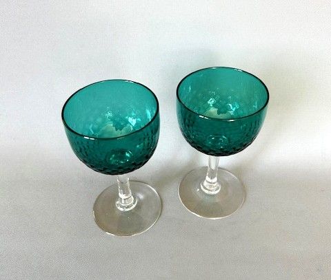 fig 1. An unsual pair of Victorian green honeycombe bowl wine glasses