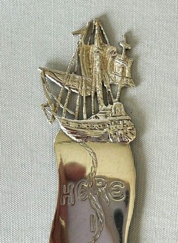 fig 1. An outstanding Victorian novelty silver bookmark