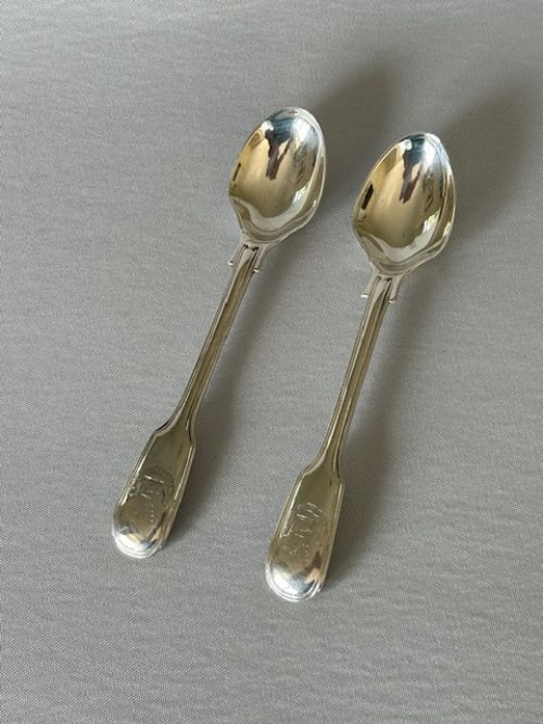 fig 1. A pair of Victorian Fiddle & Thread silver egg spoons