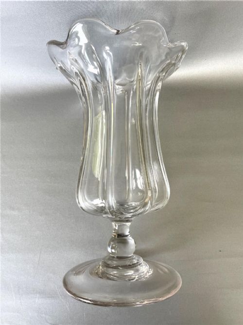 A DELIGHTFUL EARLY VICTORIAN RIBBED SMALL CELERY VASE - ADDITIONAL PHOTO 4