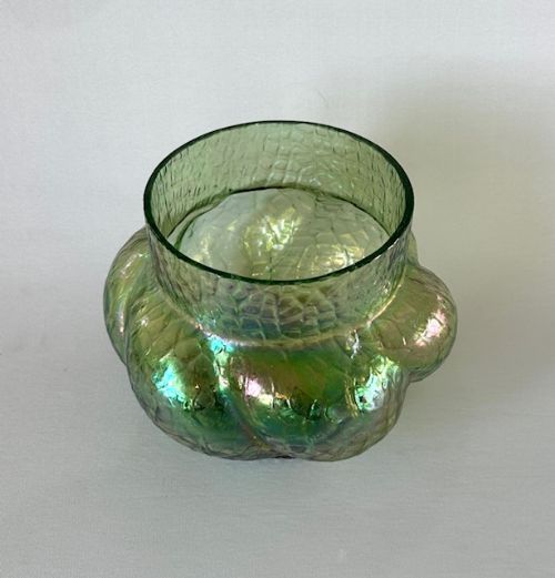 fig 1. A gorgeous Loetz iridescent Art Nouveau vase