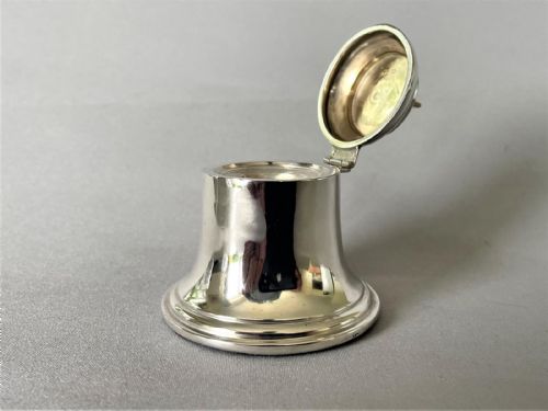 A NOVELTY SMALL SILVER 'BELL' INKWELL - ADDITIONAL PHOTO 5