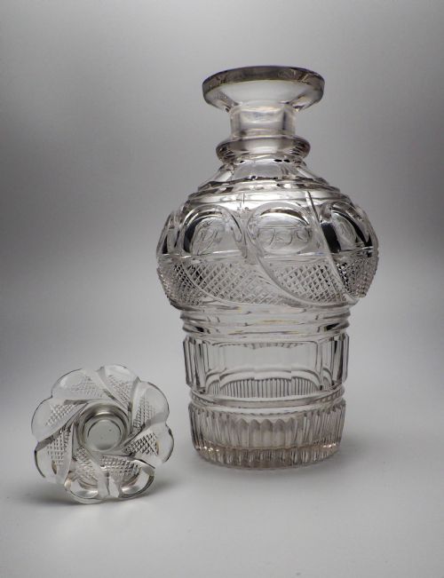 A SUPERB EARLY VICTORIAN CUT GLASS SPIRIT DECANTER - ADDITIONAL PHOTO 11