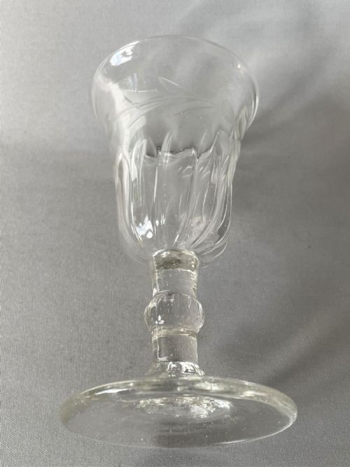A LATE 18TH CENTURY ETCHED GIN GLASS - ADDITIONAL PHOTO 4