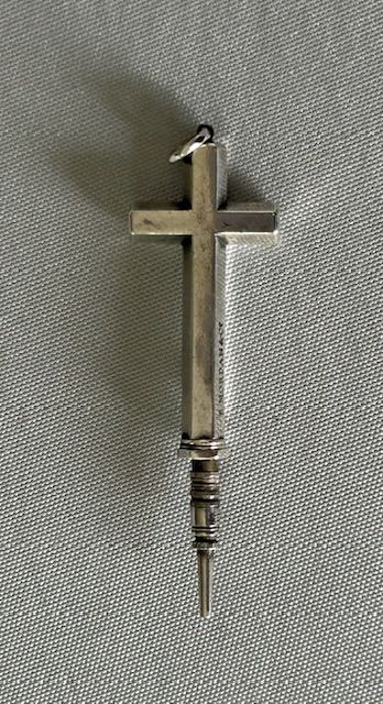 fig 1. A Sampson Morden Victorian Silver Cross / Pencil Pendant Necklace