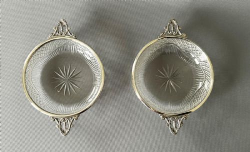 A GORGEOUS PAIR OF VICTORIAN SILVER CUT GLASS TRINKET DISHES - ADDITIONAL PHOTO 5