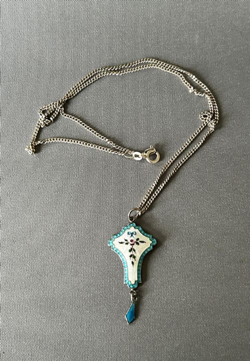 A GORGEOUS ART NOUVEAU SILVER ENAMEL PENDANT NECKLACE - ADDITIONAL PHOTO 2