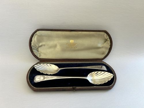 fig 1. A lovely pair of boxed early Victorian silver spoons