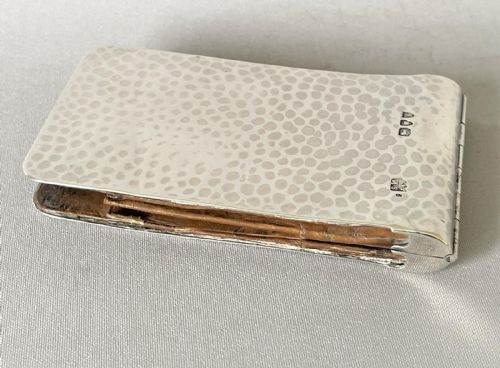 A SUPERB SAMPSON MORDEN ARTS CRAFTS SILVER WALLETSTAMP CASE - ADDITIONAL PHOTO 5
