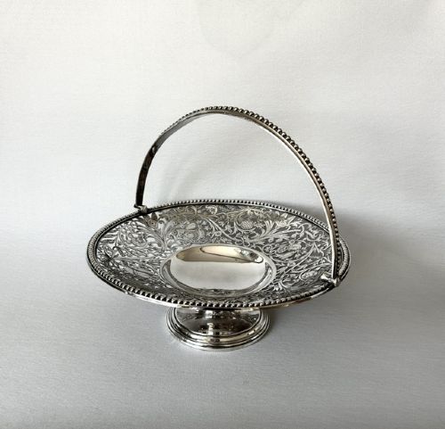 A FABULOUS MID VICTORIAN PIERCED SILVER PLATED FRUIT BASKET