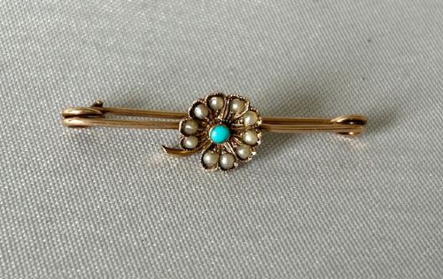 A Stunning Murrle Bennet 9ct Gold, Seed Pearl & Turquoise Brooch