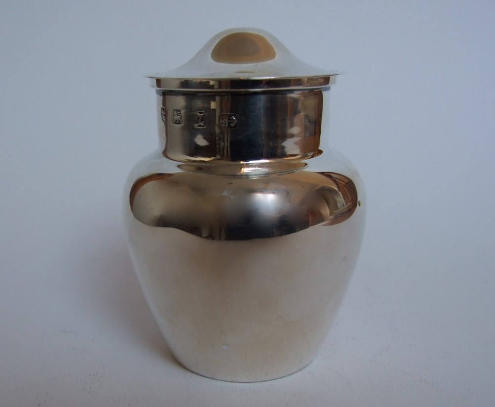 A handsome Victorian silver tea caddy.