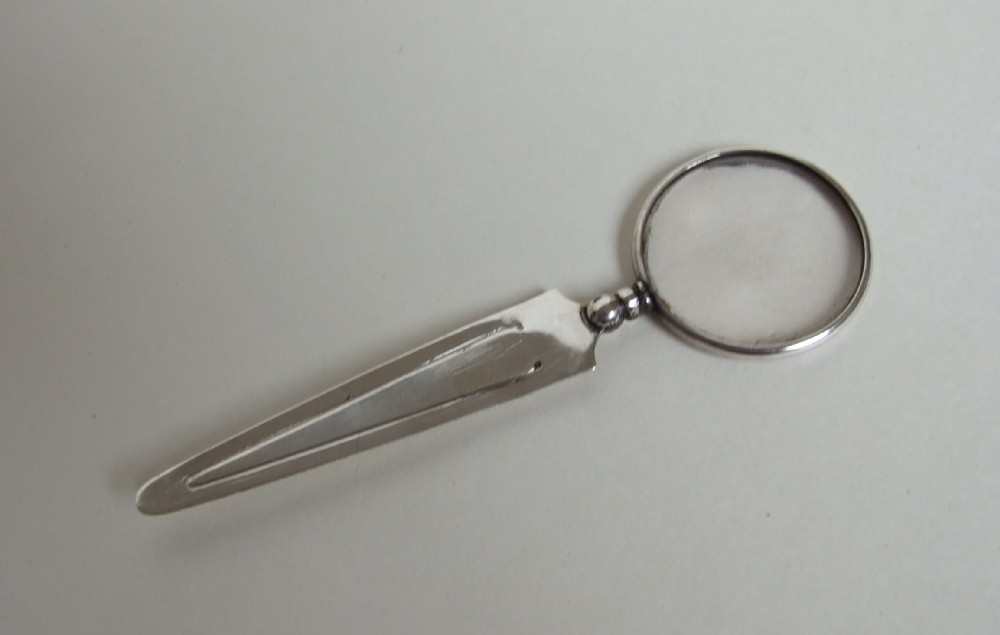A Chester silver magnifying glass/bookmark combination.