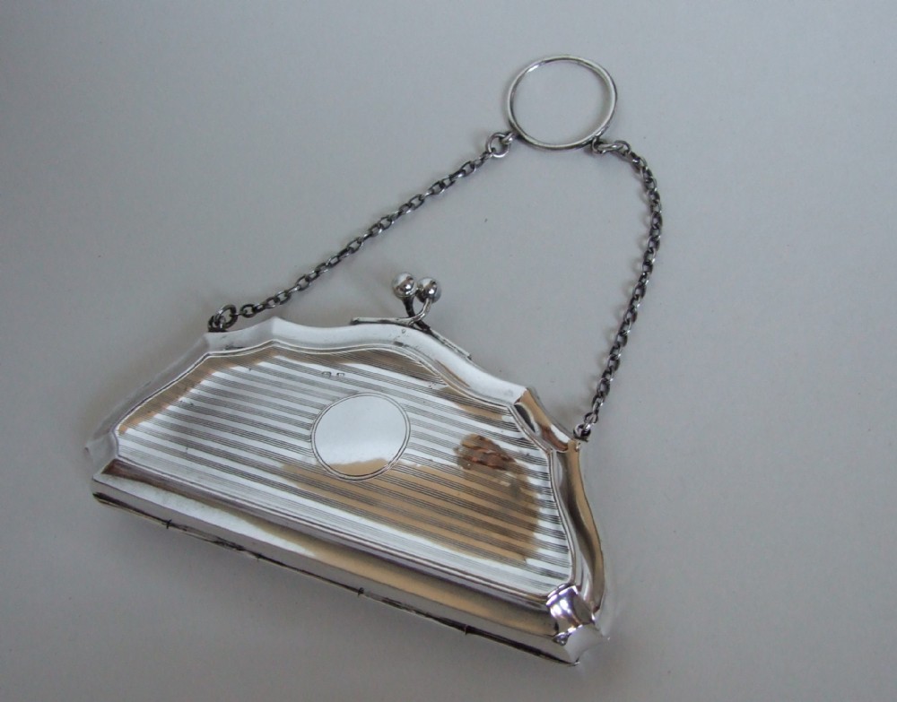 A superb silver cocktail purse from the First World War period.
