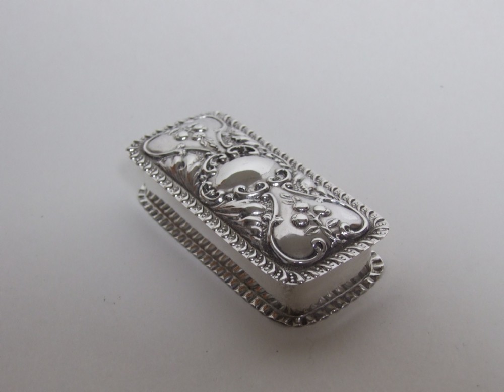 A charming Edwardian silver trinket box.