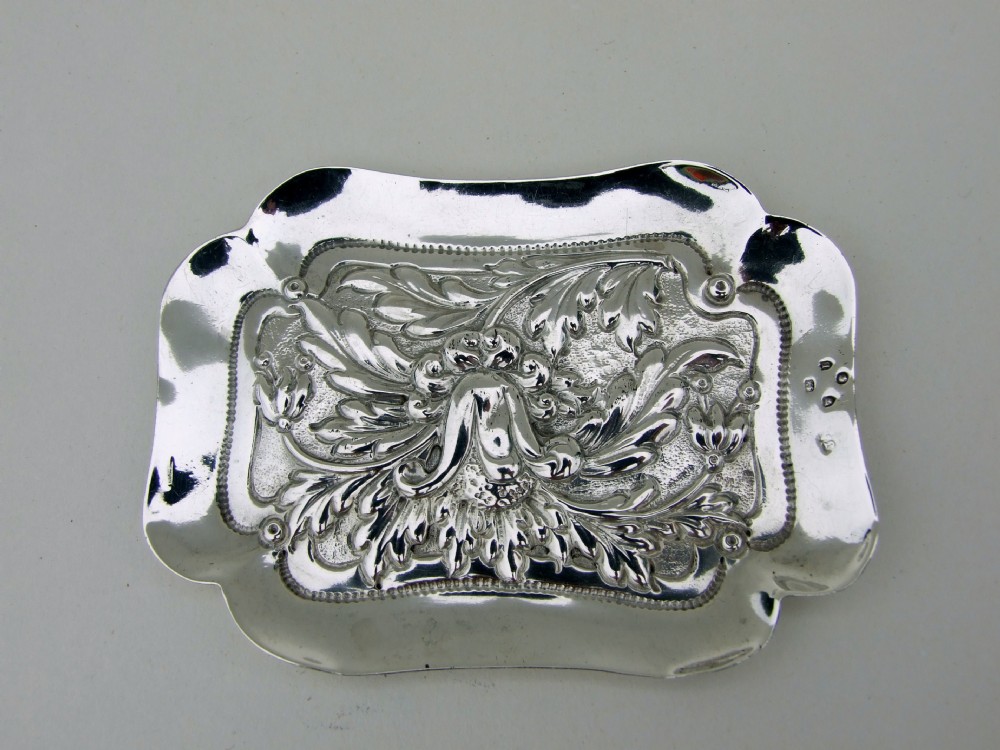 A Victorian Art Nouveau silver pin/trinket dish.