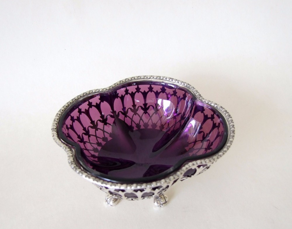 A stunning George V pierced silver & amethyst trinket/bonbon dish.