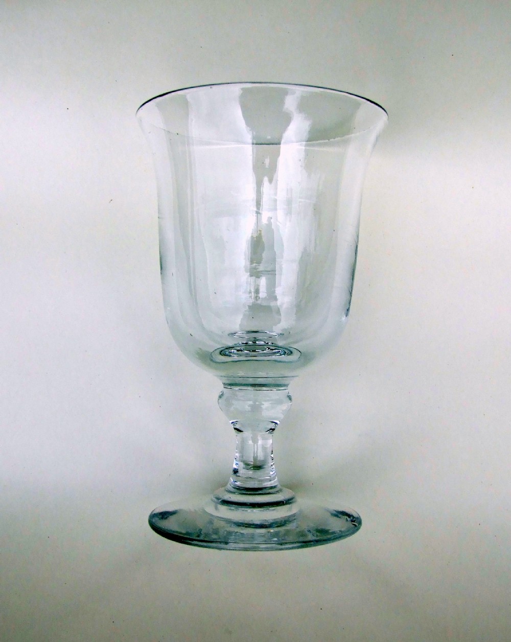 A handsome Victorian heavy quality wine goblet.