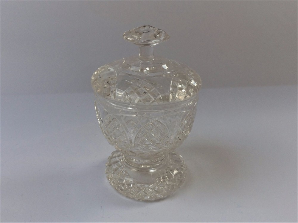 A superb Regency cut glass bonboniere.
