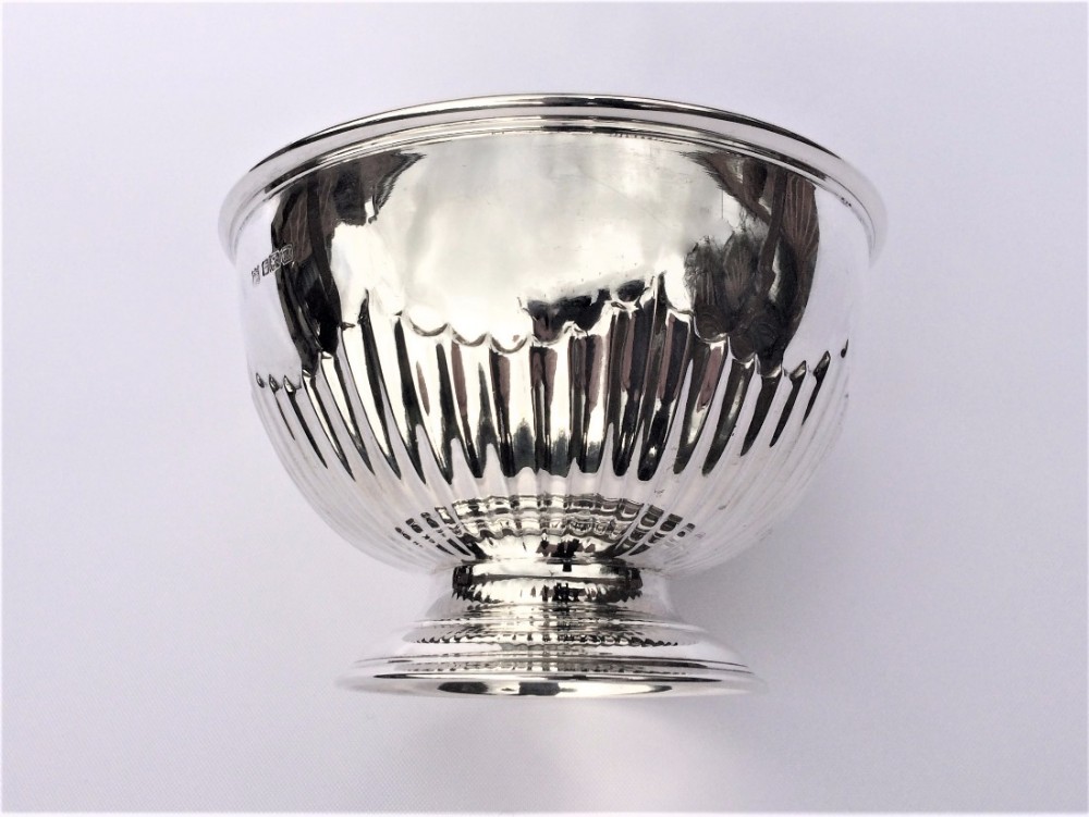 A delightful Edwardian small silver rosebowl.
