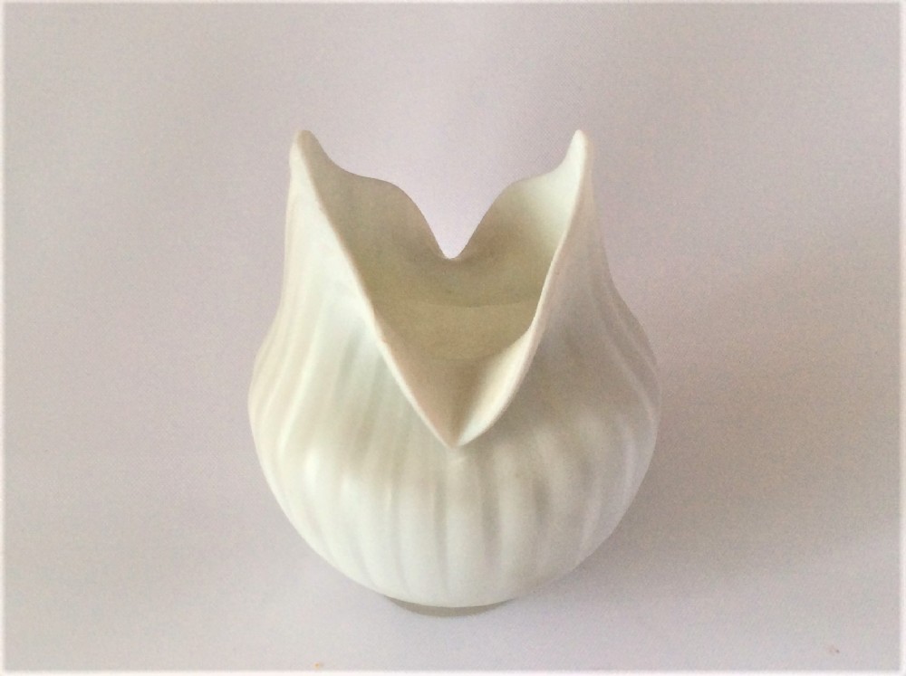 A Victorian pearlised satin glass posy vase.