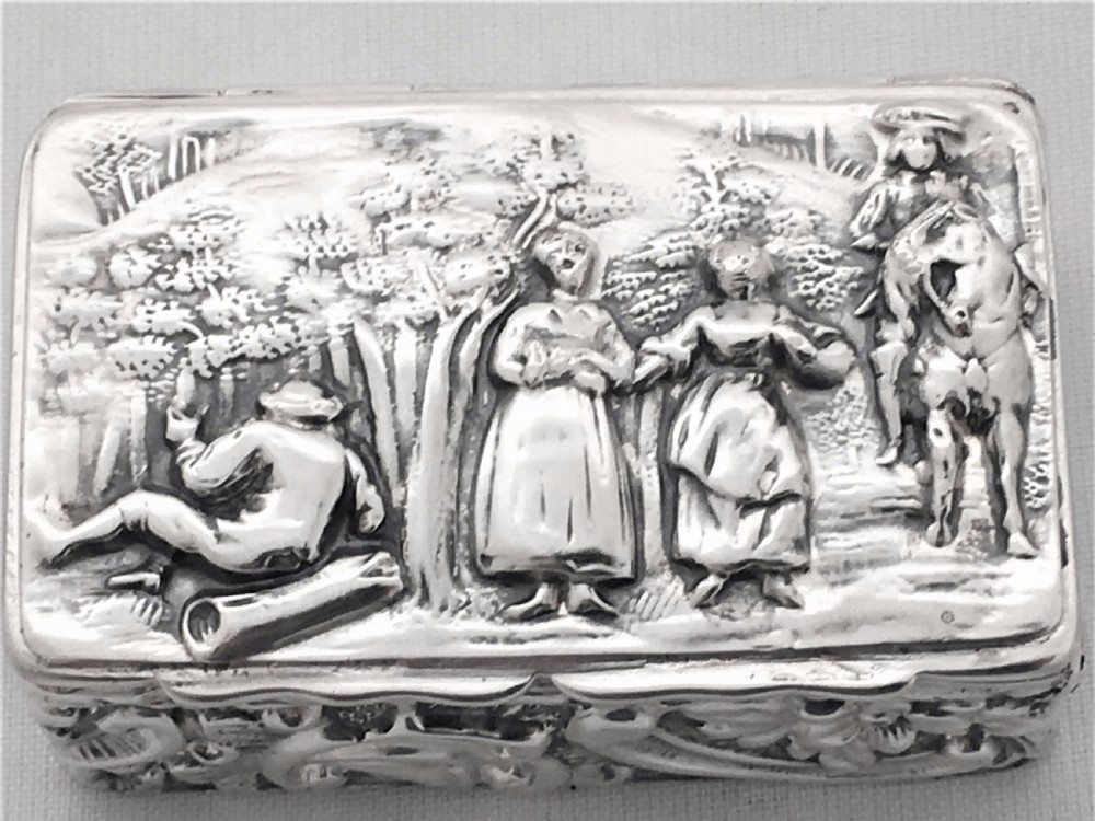 A fabulous scenic Edwardian silver snuff or pill box. View VII
