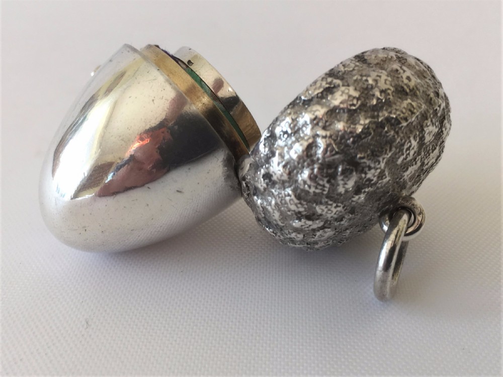 A rare Victorian silver 'acorn' thimble case View VII