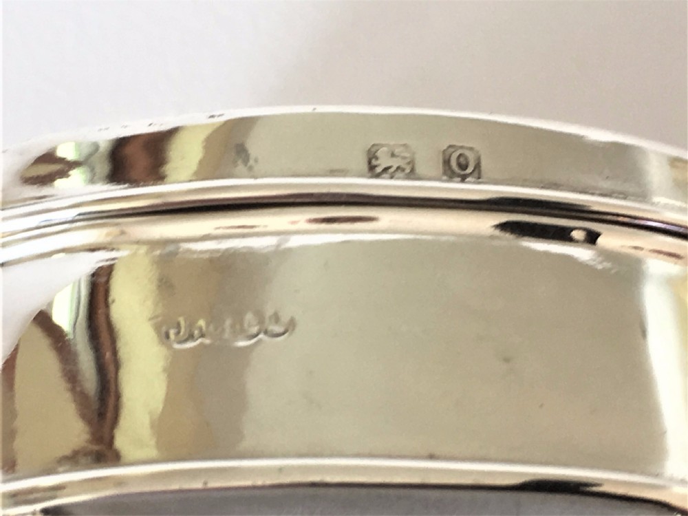 A charming George V silver trinket box View V