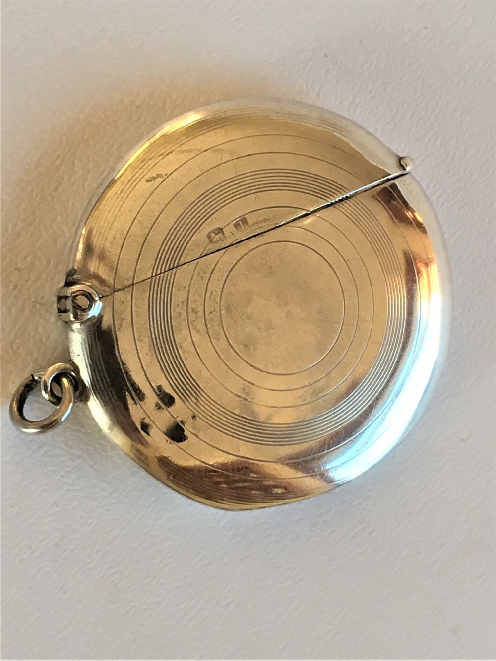 An unusual Edwardian silver vesta View III