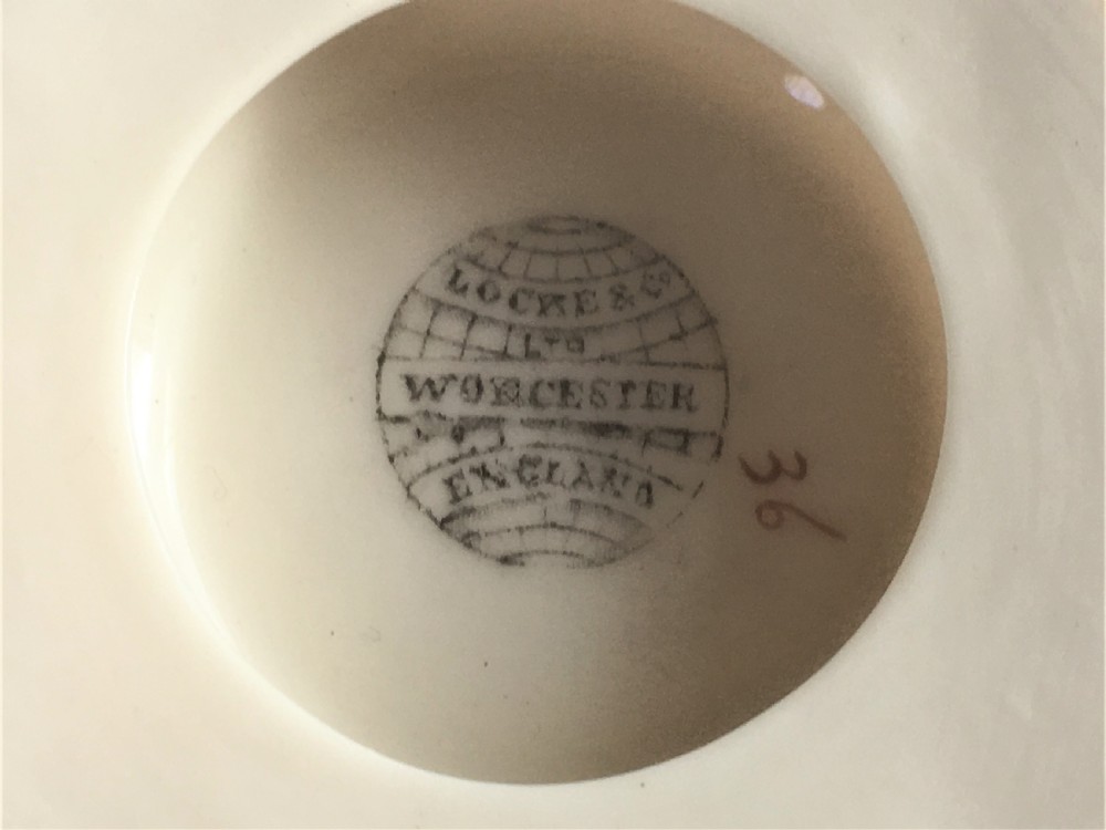 A Victorian Locke & Co. Worcester pot pouree View VI