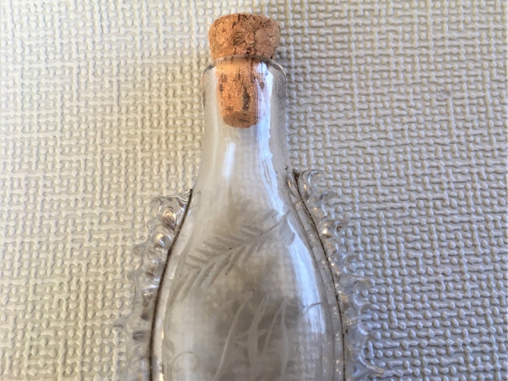 A charming Victorian fern etched glass scent flask View III