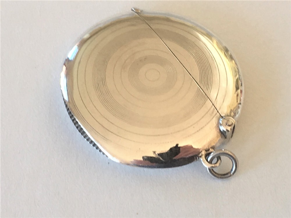 A rare Edwardian circular silver vesta View III