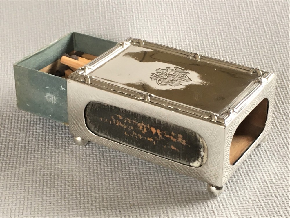 An Edwardian silver table matchbox View VIII