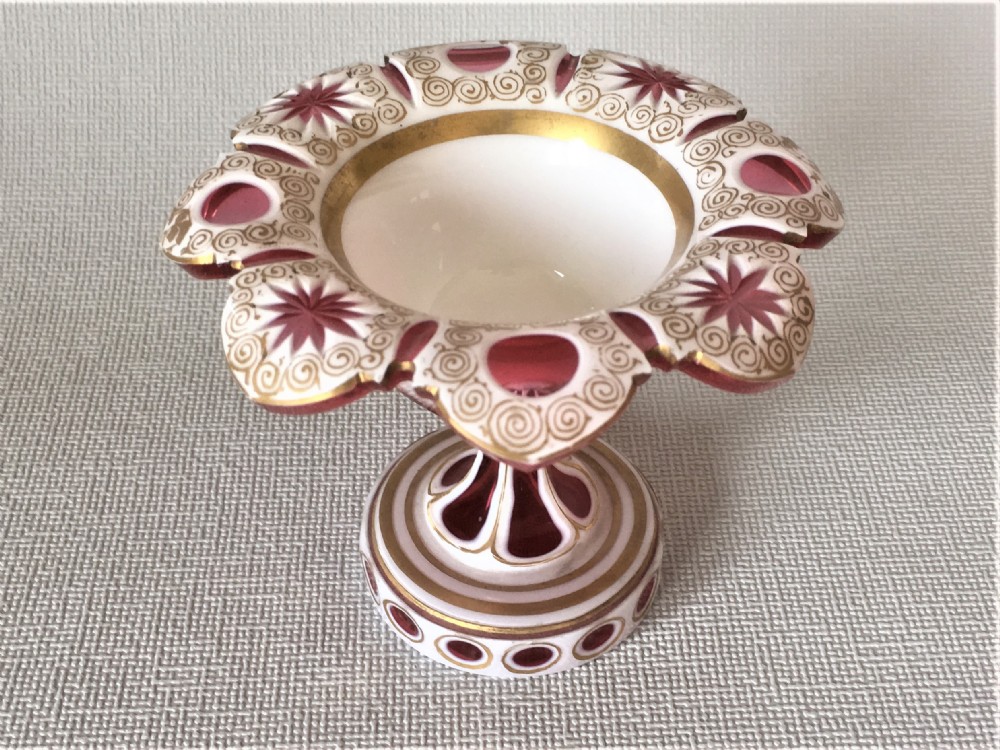 A gorgeous Bohemian overlay white & cranberry salt tub