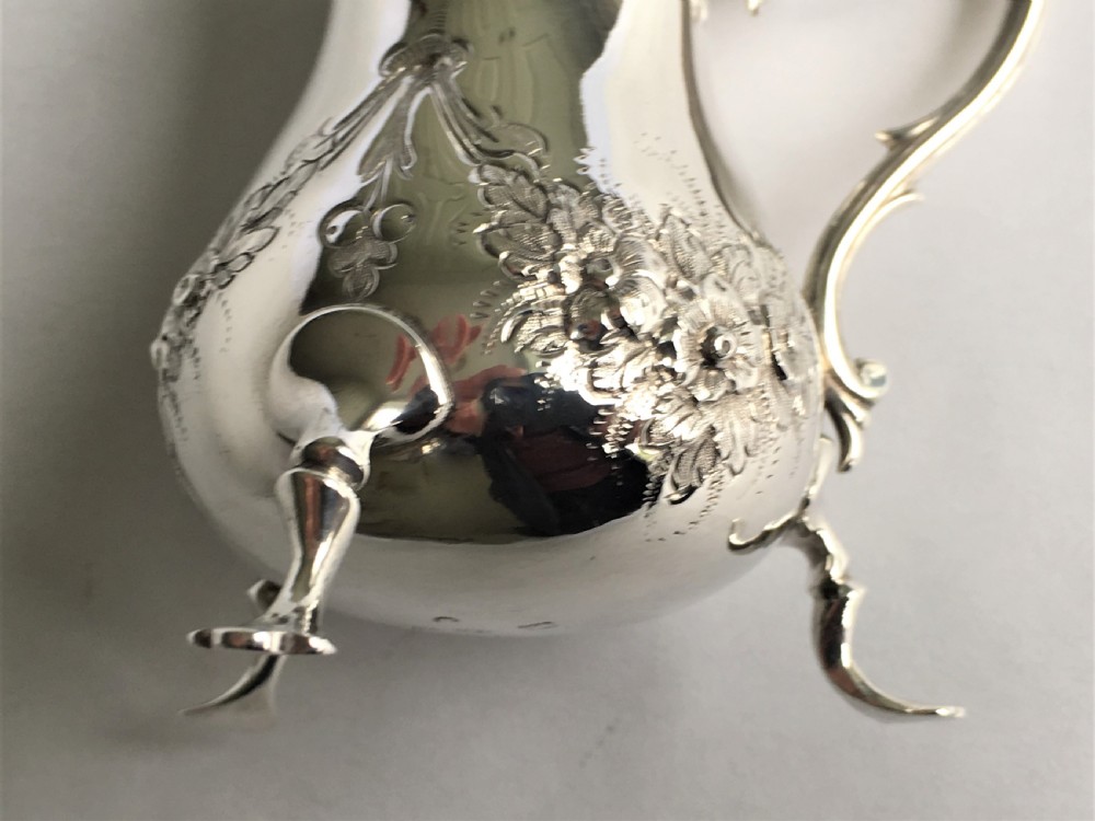 A pretty Victorian small silver cream jug View IV