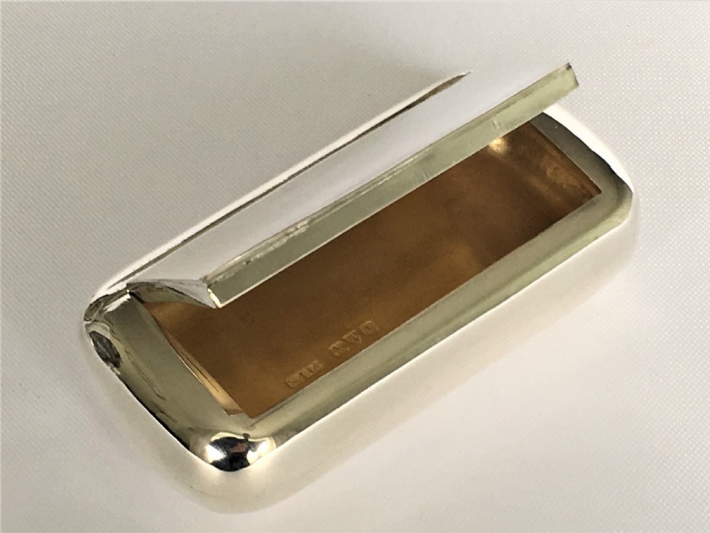 A handsome Chester silver gilt snuff box View VII