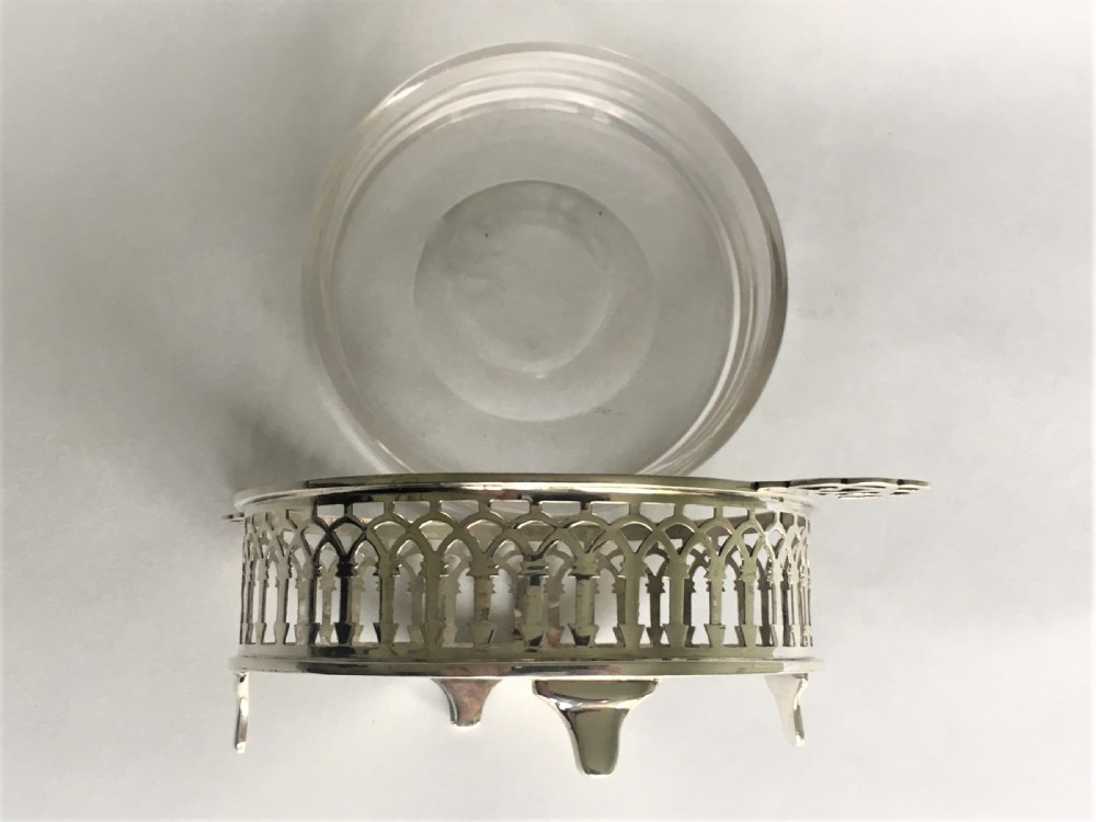 A pierced Chester silver George V butter dish View VII