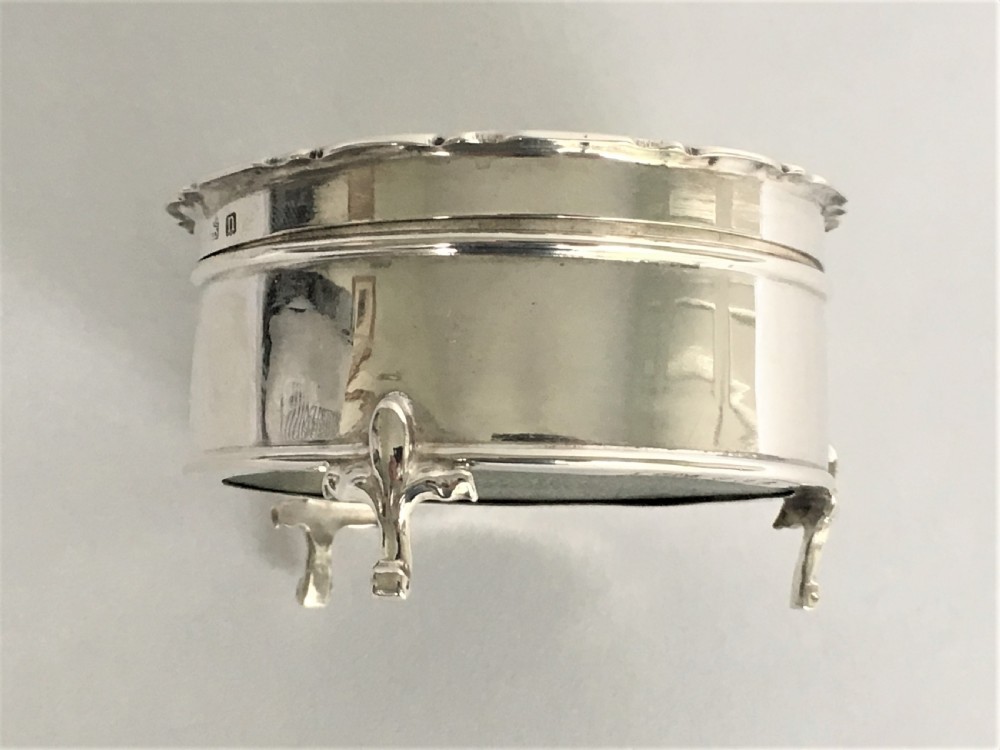 A Mappin & Webb silver trinket box View II