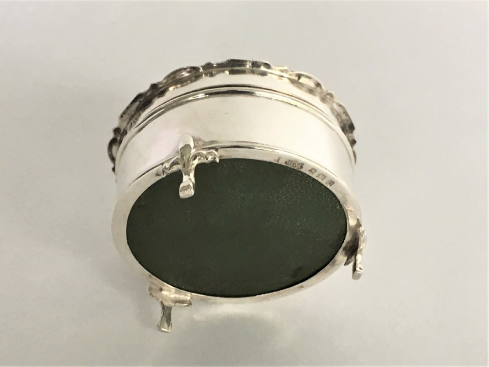 A Mappin & Webb silver trinket box View VI