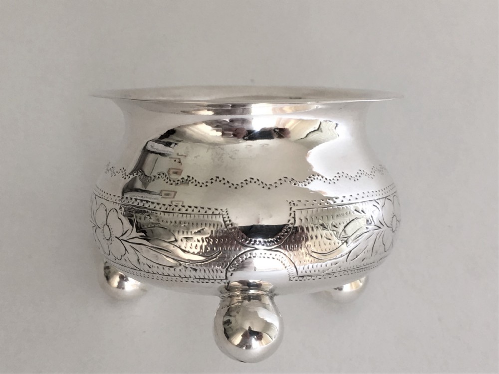 A pre-revolution Russian silver gilt salt tub View II